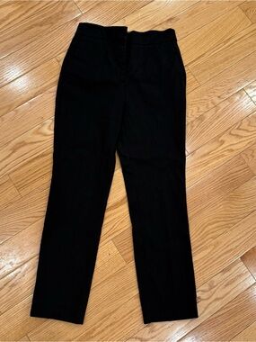 ZARA Ankle Pants in Black size Small